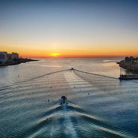 Marsascala Sea View & Penthouse *