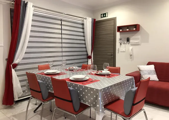 Marsascala Sea View & Penthouse Marsaskala