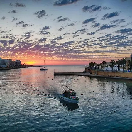 公寓 Marsascala Sea View & Penthouse