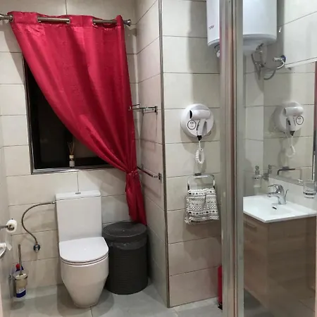 Marsascala Sea View & Penthouse 公寓 *